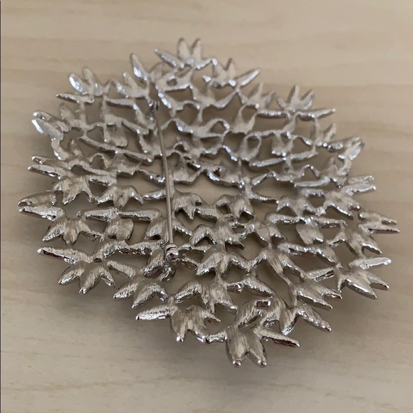 Unique Crystal Rhinestone Brooch - Picture 3 of 7